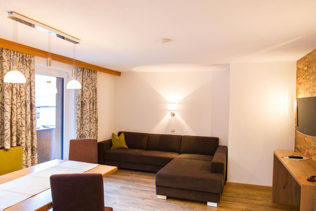 Feierabendhof Apartment Ischgl Exterior photo
